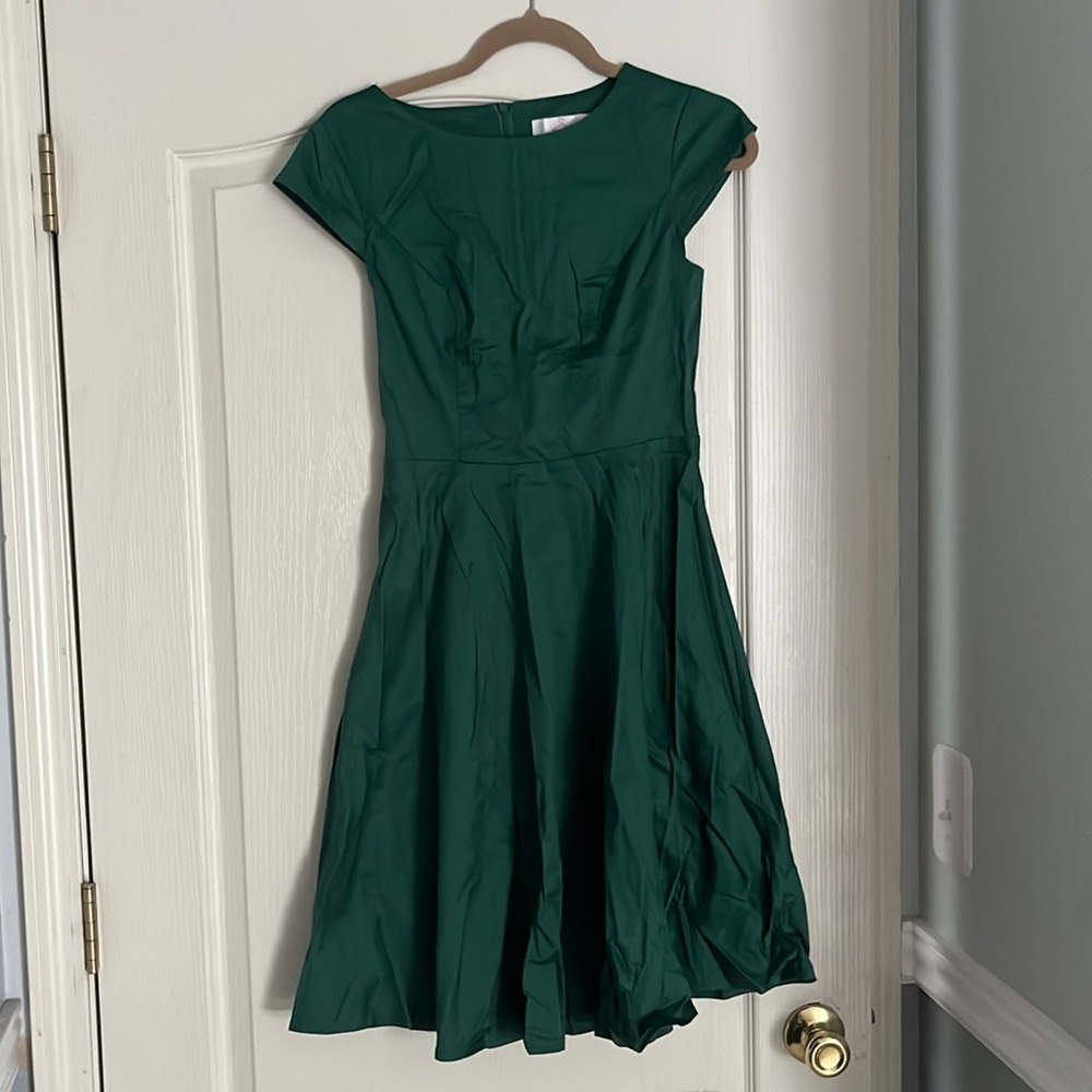 This dress from Dressystar has never been worn and is brand new!